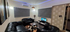 Room in Apartment - Standard Double Room In Cotonou Benin